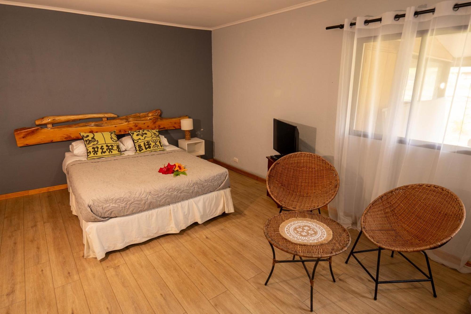 Uka Mana Hotel